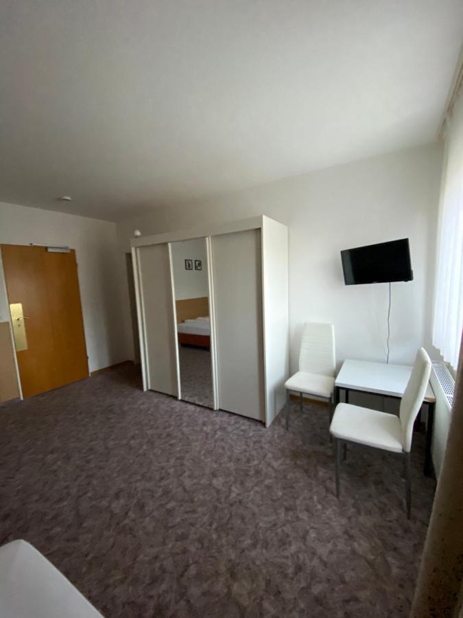 Hotel Seehaus Horn-Bad Meinberg Exteriör bild