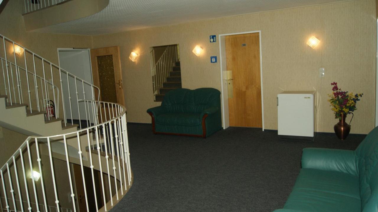 Hotel Seehaus Horn-Bad Meinberg Exteriör bild